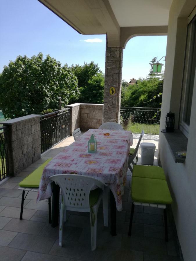 Casale Cadeloro Apartamento Nebbiuno Exterior foto